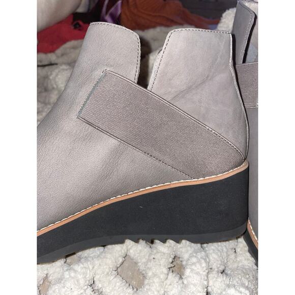 Eileen Fisher Women's Lark Leather Gray Suede Wedge Heel Booties 12 Slip On - Picture 4 of 10